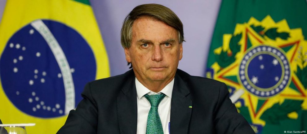 62292633
