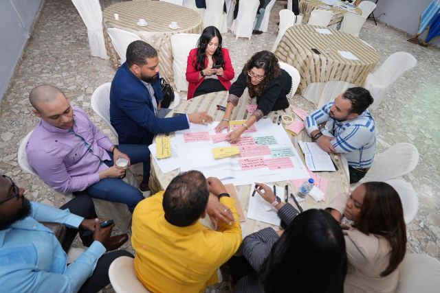 Participante en diseno de su Politica Energetica Nacional 2050 Foto Viceministerio de Innovacion y Transicion Energetica