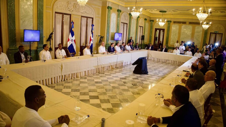Gobierno aumenta subsidio a transportistas 9a7aefa3 focus 0 0 896