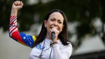 Maria corina machado en un gesto durante su discurso previo a la detencion
