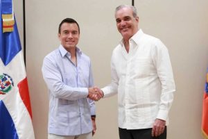 Presidente de ecuador visita rd por acuerdo comercial