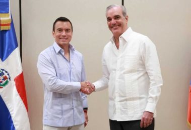 Presidente de ecuador visita rd por acuerdo comercial
