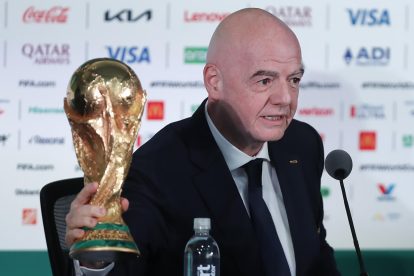 Infantino habla en una rueda de prensa de la Copa del Mundo