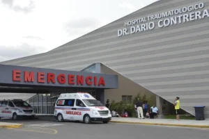 Director del Hospital Dario Contreras aclara incidente ocurrido en area de estacionamiento del centro