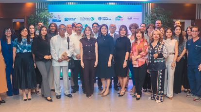 Miembros de la junta de directores de Fondo Agua Santo Domingo (FASD).