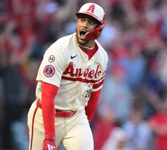 Jose siri se robo un grand slam el domingo y pego otro f0bdb4fa focus min0.03 0.72 896