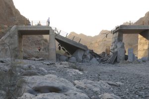 EEUU amplía sus bombardeos en Irán tras muerte de soldados
