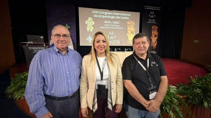 Foto 1, Manuel García Arévalo, Kathleen Martínez y Adolfo López