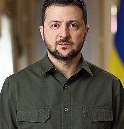 Volodymyr Zelensky 2022 official portrait (cropped)