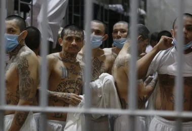 Presos el salvador