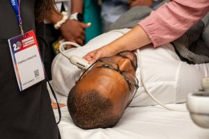 Prácticas de neurointervencionismo vascular en el congreso de la SDNINV.