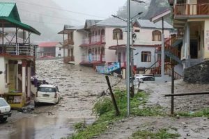 Aumentan a 55 los muertos y a 403 los desaparecidos en la riada masiva en nepal 20260826 140811 M5eu 1200x675