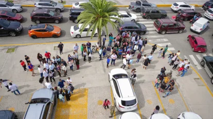 Ministerio de la Juventud se une a simulacro de evacuacion ante terremoto 3