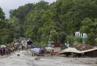 Desastre en nepal mas de 20000 efectivos buscan sobrevivientes 546fc635 focus 0 0 896