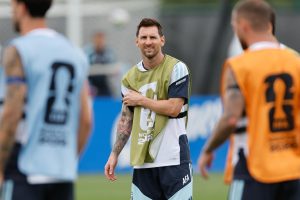 La huella de Messi: del "legado imborrable" de Cuti Romero al "sueño" de Nico Paz
